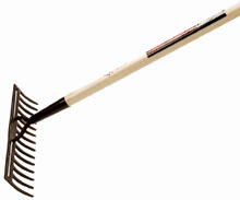 R�teau de jardin - True Temper, acier forg�,14 dents, 360mm larg,douille longue, manche fr�ne 170cm